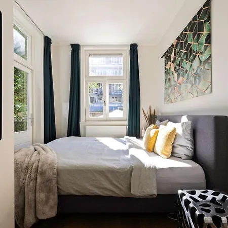 Charming In The Heart Of アパート *